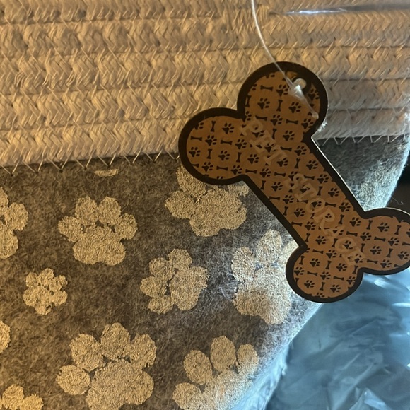 New Dog toy basket - Picture 2 of 6